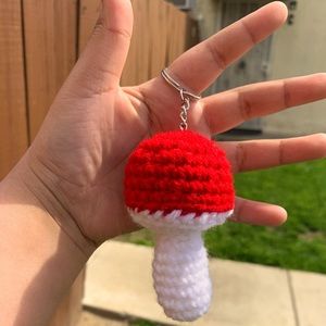 Crochet mushroom keychain 🍄